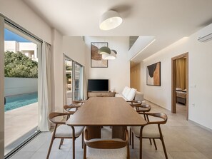Dining - Aurea Beach Villa (Daratsos)