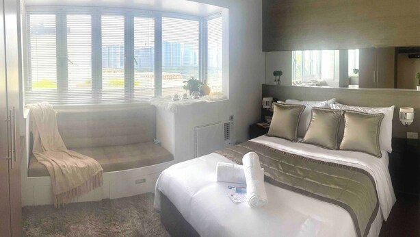 Sınıflandırılmamış resim, 52 üzerinden 1, düğme