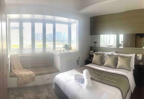 1 bedroom - Luxurious Studio in Mckinley Hill With City View (Taguig)