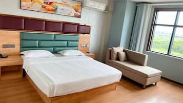 In-room safe, soundproofing, free WiFi, wheelchair access