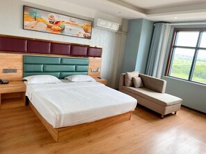 Cofres nos quartos, quartos à prova de som, Wi-Fi de cortesia