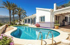 Hus - 4 soveværelser - ryger - privat pool | Pool | Udendørs pool