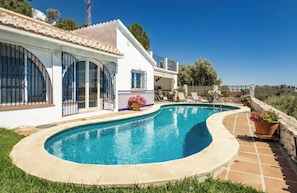 House, 4 Bedrooms, Smoking, Private Pool | Pool | Outdoor pool