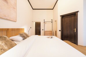 Standard Suite | Free cots/infant beds, free WiFi, bed sheets