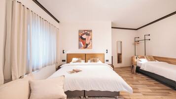 Basic Suite, Patio | Free cribs/infant beds, free WiFi, bed sheets