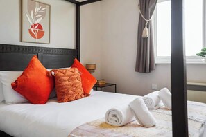 2 bedrooms, iron/ironing board, travel crib, WiFi