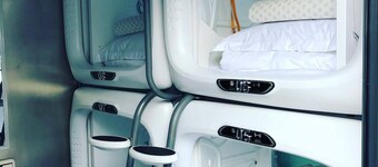 Room-private Single Bed in Podbox 10