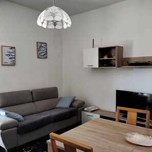 Fernseher