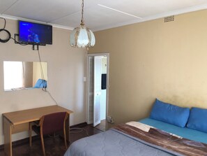Classic Double Room | Free WiFi