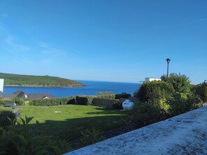 Villa, 3 Bedrooms, Accessible, Balcony | Property grounds