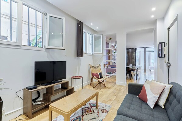 Apartment | Living area