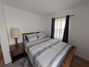 3 chambres, fer et planche à repasser, Wi-Fi, literie fournie