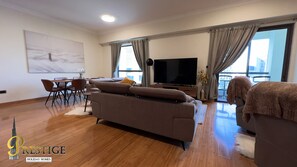 Living area - Prestige Holiday Homes (Dubai)