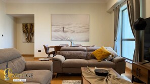 Living area - Prestige Holiday Homes (Dubai)