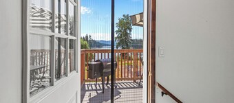 New Listing! Hayden Lake Guest House | Private Balcony & Lake Views