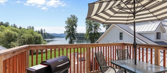 New Listing! Hayden Lake Guest House | Private Balcony & Lake Views