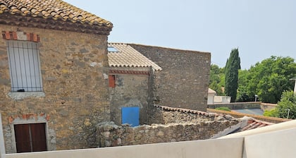 Serge Le Belge room 2 single bed with balcony