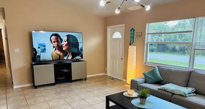 Summertime Vacation Villa Larkspur in Port Charlotte Florida