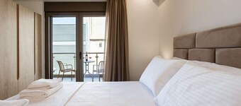 Astir City Life - Kalamata Charming Homes Near Sea