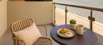 Astir City Life - Kalamata Charming Homes Near Sea