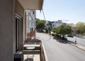 Zeus Grand Apartment | Balcón