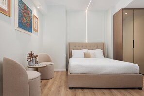 Artemis Apartment