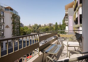 Hermes City Apartment | Balcony - Olympian Zeus Residences (Athens)