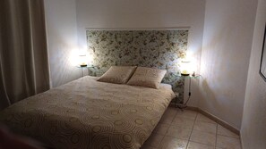 3 bedrooms, iron/ironing board, internet - An enchanting haven of calm (Andernos-les-Bains)