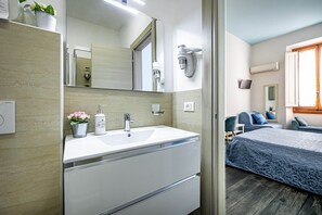 Deluxe Double Room | Free WiFi - Il Viaggiator Leggero (Florence)