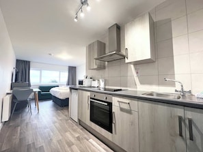 Fridge, microwave, oven, stovetop