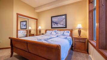 1 chambre, fer et planche Ă repasser, lit parapluie, Wi-Fi gratuit