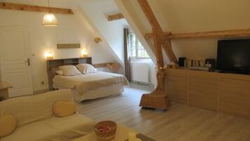 1 bedroom, WiFi, bed sheets