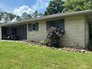 Exterior - Stadium Stroll | Book IU Graduation | 4 BRs · 2 Baths · Sleeps 14 (Bloomington)