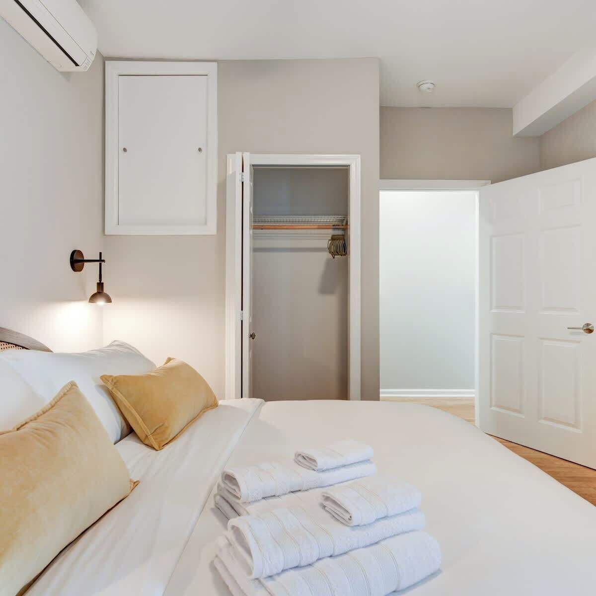 1 bedroom, iron/ironing board, travel crib, WiFi