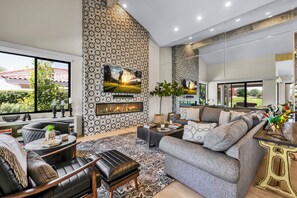 Smart TV, fireplace, offices