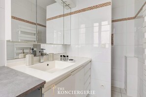 Dusche, Haartrockner