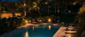 9-bedroom 18 th century plantation house with yoga ,
Riding , a paradise retreat