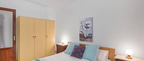 Leilighet | 2 soverom og strykejern/-brett