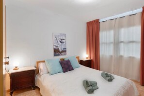 2 bedrooms, iron/ironing board