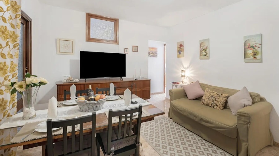 Apartment in Santa Cruz Near Beaches