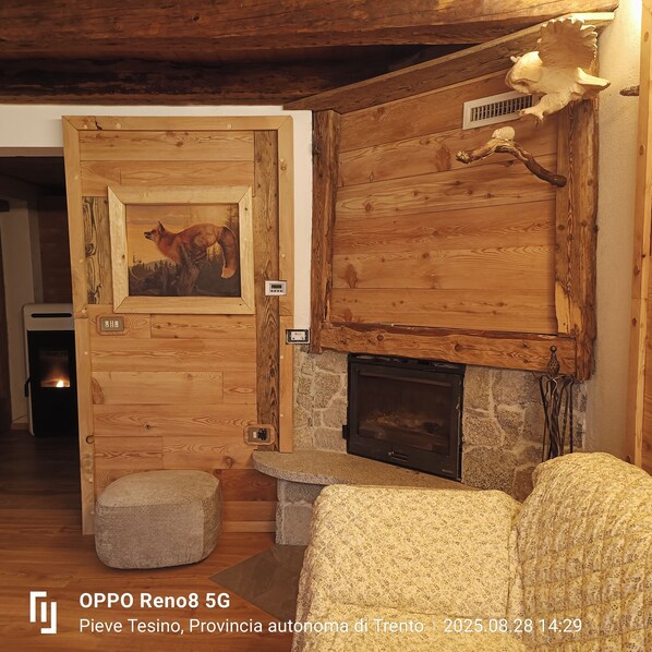 Chalet, 2 Schlafzimmer, Gartenblick | Innenbereich