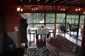 TV - Pousada Cachoeira da Neve (Urubici)