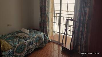 3 chambres, fer et planche Ă repasser, Wi-Fi, draps fournis