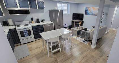 Modern & Cozy Hideaway