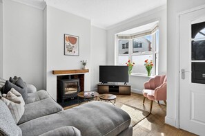 TV - Wilson Cottage, Henley-on-Thames (Oxfordshire)