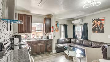 Apartment (1 Bedroom) | Interior