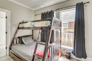 Apartment (1 Bedroom) | Interior