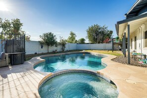 House (4 Bedrooms) | Front of property - Mesa Oasis w/ Diving Pool By Spring Training, Dtwn (Mesa)