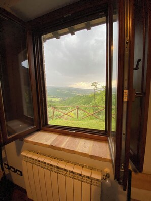 Interior - Casale Castro - Serrina Apartment (Umbria)