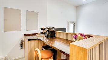 Apartment (1 Bedroom) | Interior